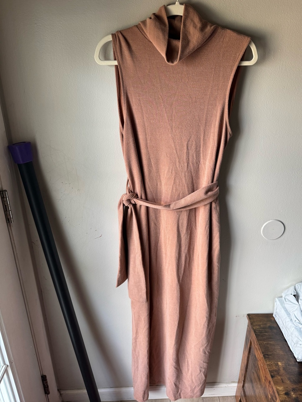ASOS Camel Brown Ribbed Knit Turtleneck Sleeveless Belted Maxi Dress US 8